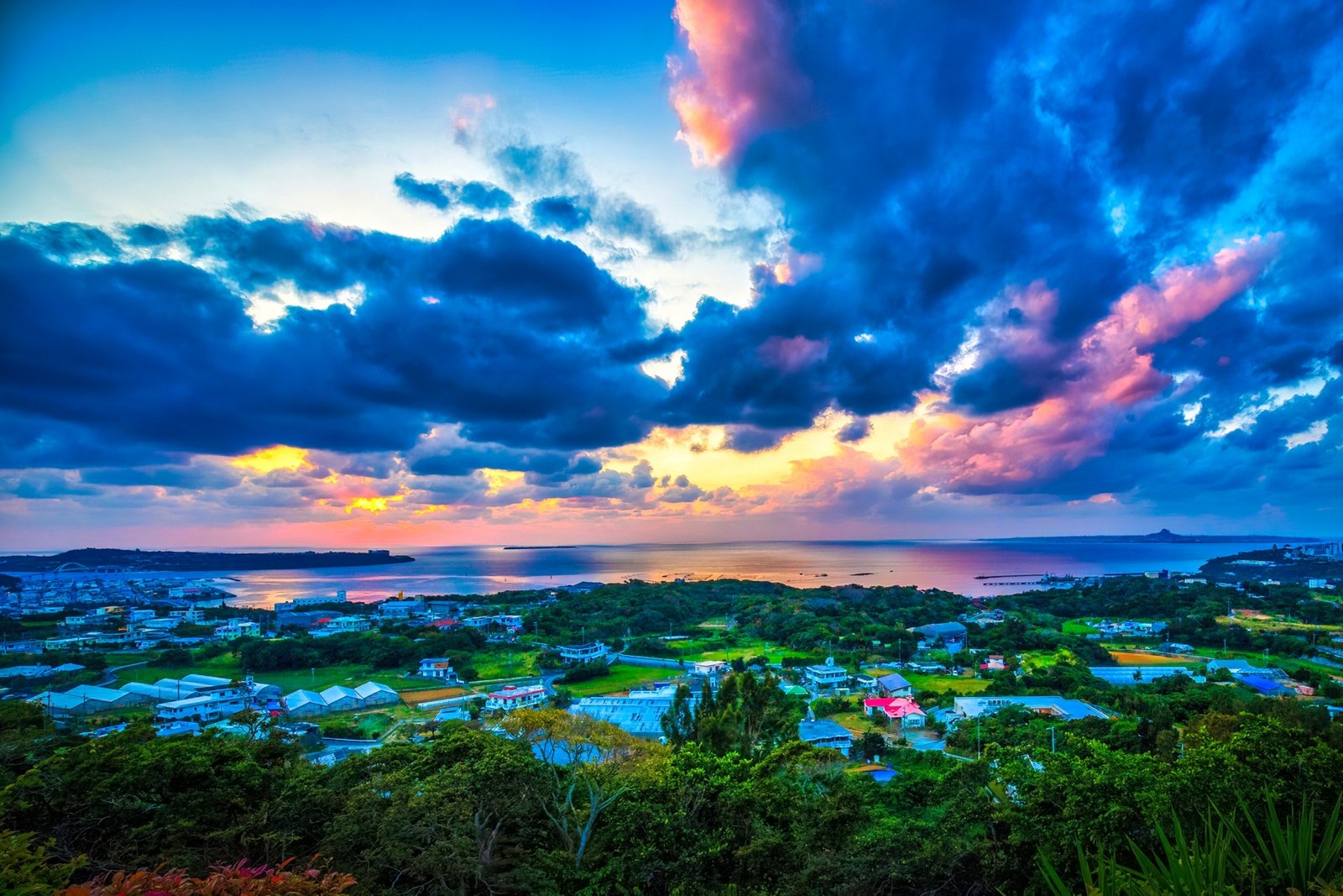 Okinawa Raft Fishing Near Churaumi Aquarium: A Stable, Seasickness-Free Way to Catch Fall’s Best Catch (Sept–Oct)