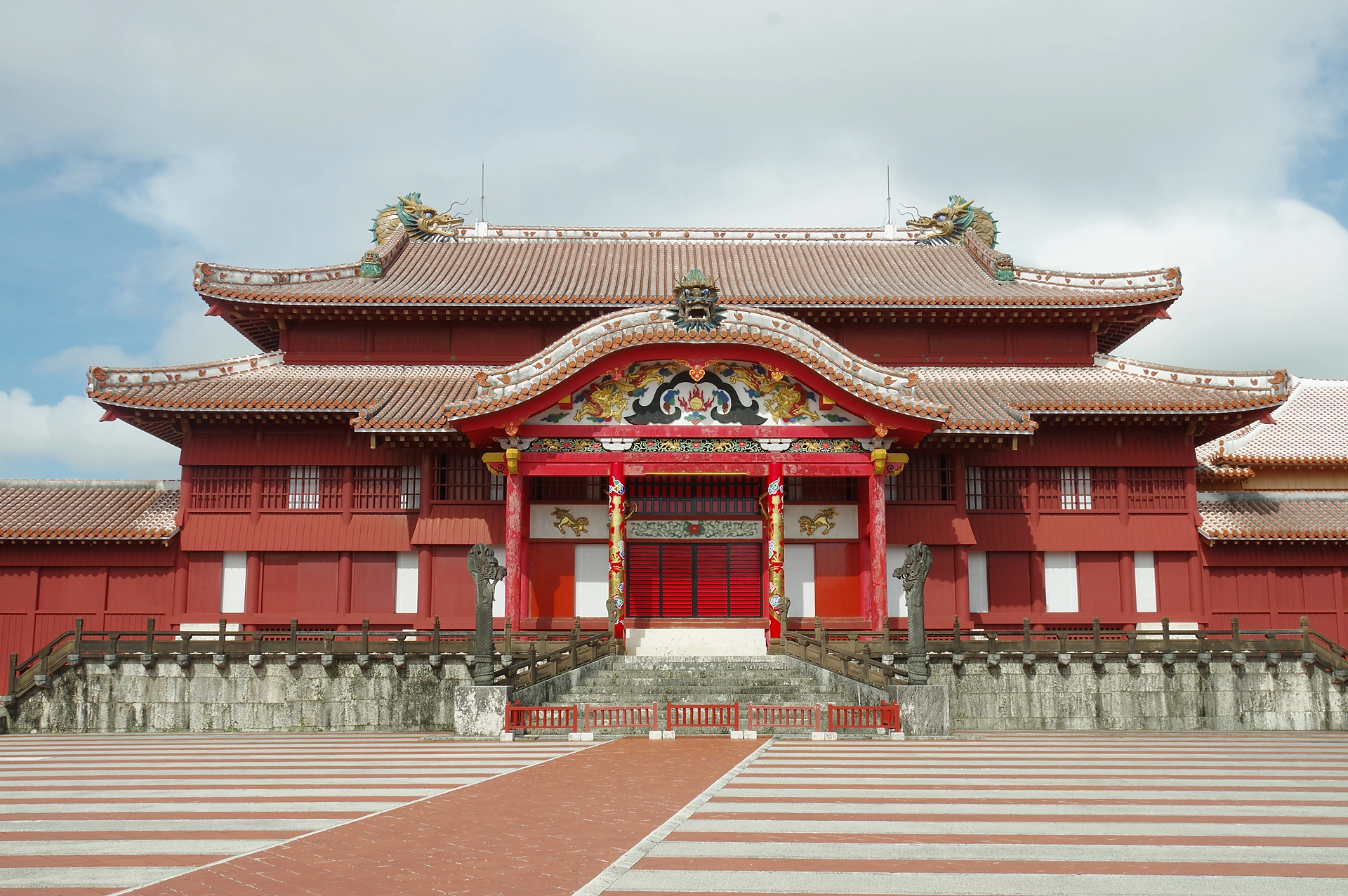 Naha Fishing Tour in Okinawa | Half-Day Fishing & Eat Your Catch at a Local Restaurant